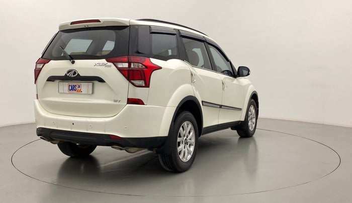 2020 Mahindra XUV500 W7 FWD, Diesel, Manual, 38,625 km, Right Back Diagonal