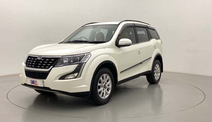 2020 Mahindra XUV500 W7 FWD, Diesel, Manual, 38,625 km, Left Front Diagonal