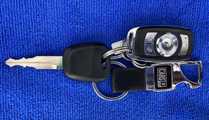 2019 Maruti Alto LXI, Petrol, Manual, 19,070 km, Key Close Up