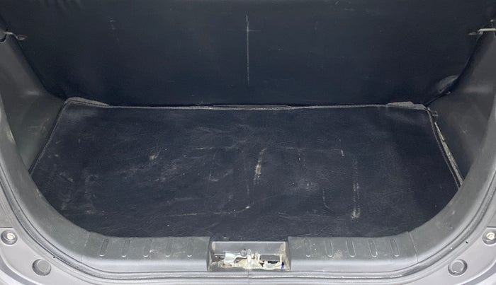 2019 Maruti Alto LXI, Petrol, Manual, 19,070 km, Boot Inside