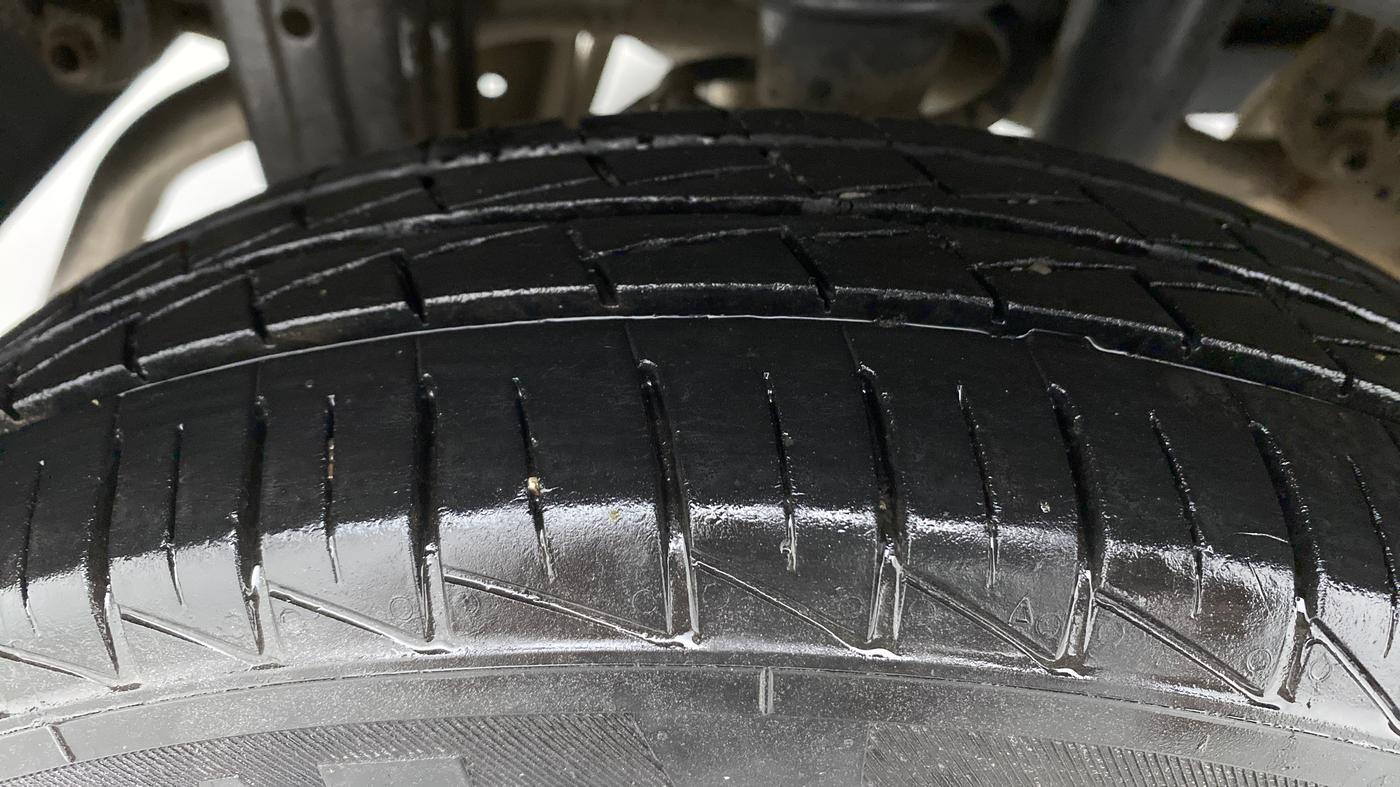 2019 Maruti Alto LXI, Petrol, Manual, 19,070 km, Right Rear Tyre Tread
