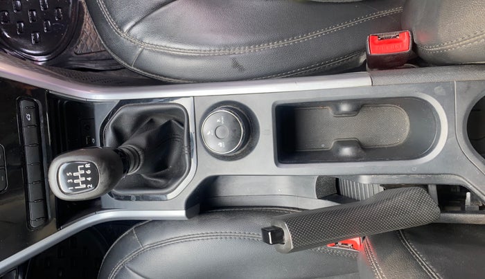 2020 Tata NEXON XM PETROL, Petrol, Manual, 50,553 km, Gear Lever