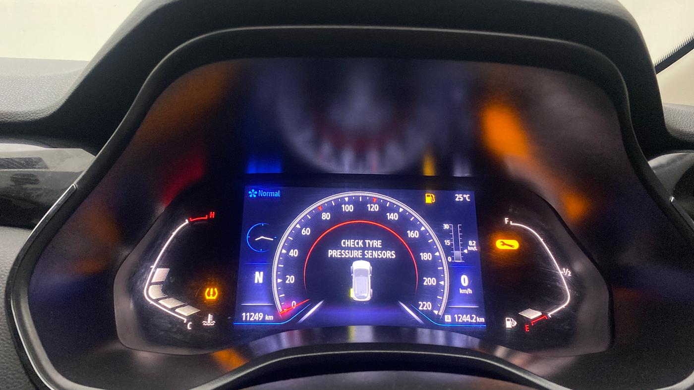 2023 Renault Kiger RXZ AMT, Petrol, Automatic, 11,277 km, Odometer Image