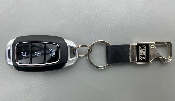 2020 Hyundai Verna SX PETROL MT, Petrol, Manual, 22,859 km, Key Close Up