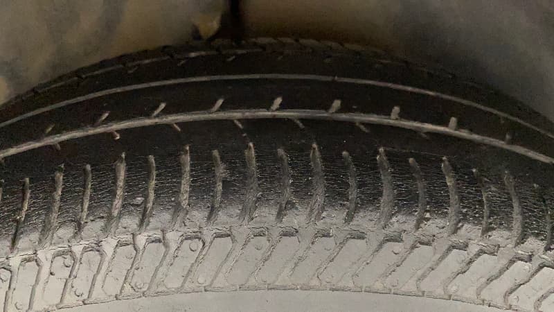 2011 Maruti Swift Dzire VDI, Diesel, Manual, 98,873 km, Right Rear Tyre Tread
