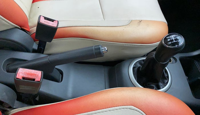 2011 Maruti Swift Dzire VDI, Diesel, Manual, 98,873 km, Gear Lever