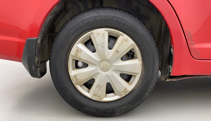 2011 Maruti Swift Dzire VDI, Diesel, Manual, 98,873 km, Right Rear Wheel