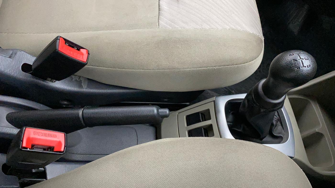 2014 Maruti Alto K10 VXI, Petrol, Manual, 40,940 km, Gear Lever