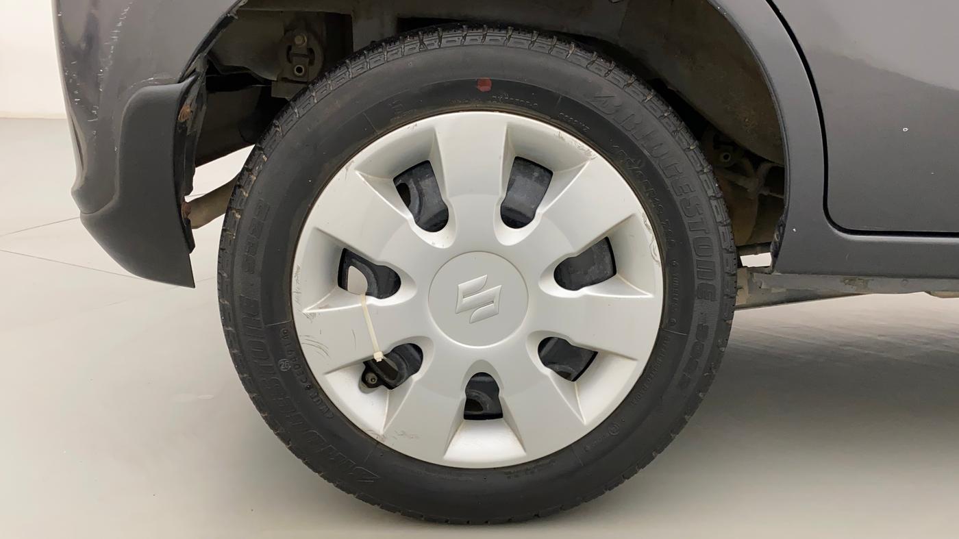 2014 Maruti Alto K10 VXI, Petrol, Manual, 40,940 km, Right Rear Wheel