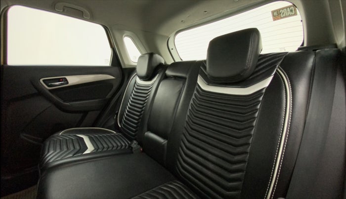 2017 Maruti Vitara Brezza ZDI, Diesel, Manual, 68,662 km, Right Side Rear Door Cabin