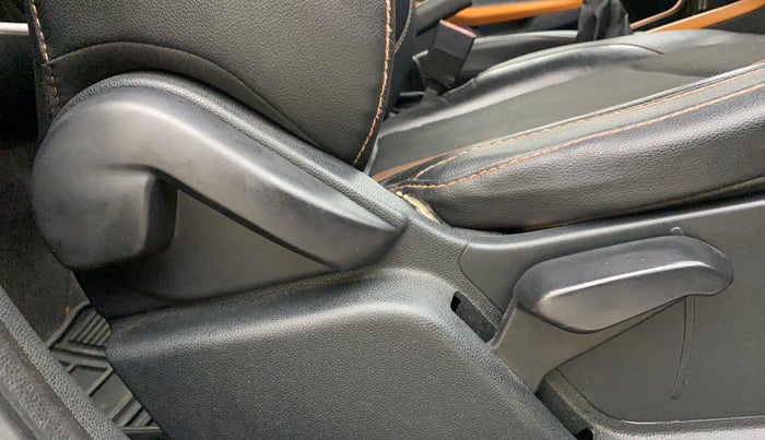 2020 Ford Ecosport TITANIUM 1.5L SPORTS(SUNROOF) DIESEL, Diesel, Manual, 90,026 km, Driver Side Adjustment Panel