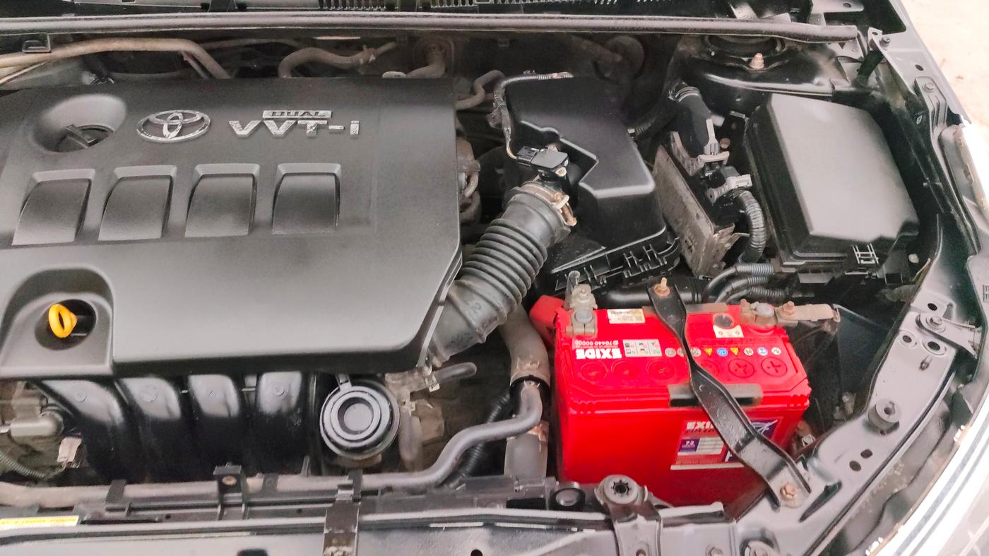 2015 Toyota Corolla Altis G PETROL, Petrol, Manual, 96,035 km, Engine View - Left