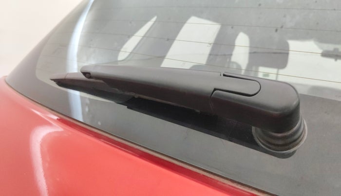 2016 Maruti Vitara Brezza ZDI PLUS, Diesel, Manual, 1,09,176 km, Rear Wiper