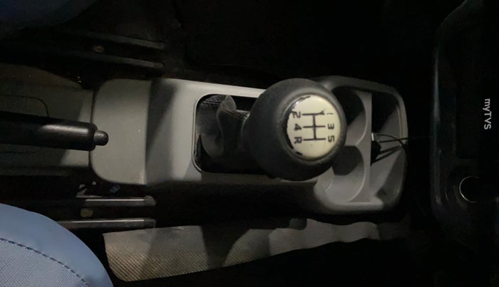 2013 Maruti Alto K10 LXI, Petrol, Manual, 92,661 km, Gear Lever