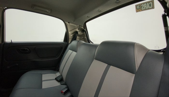 2011 Maruti Alto LXI, Petrol, Manual, 25,805 km, Right Side Rear Door Cabin
