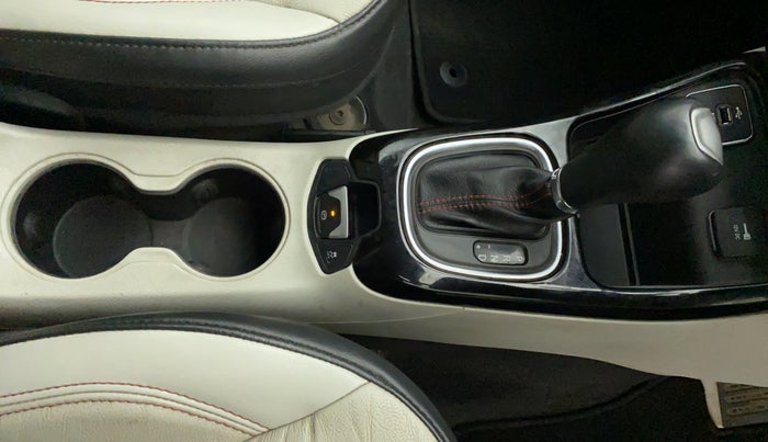 2019 Jeep Compass LIMITED PLUS PETROL AT, Petrol, Automatic, 37,628 km, Gear Lever