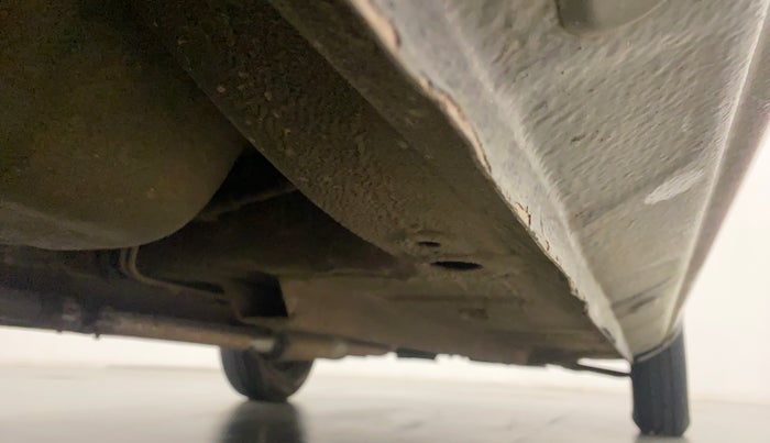2016 Renault Kwid RXT 0.8, Petrol, Manual, 28,081 km, Right Side Underbody