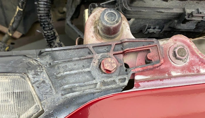 2018 Honda Amaze 1.2L I-VTEC V, Petrol, Manual, 51,569 km, Left headlight - Clamp has minor damage