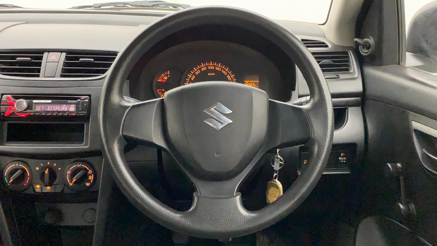 2013 Maruti Swift LXI, Petrol, Manual, 56,511 km, Steering Wheel Close Up