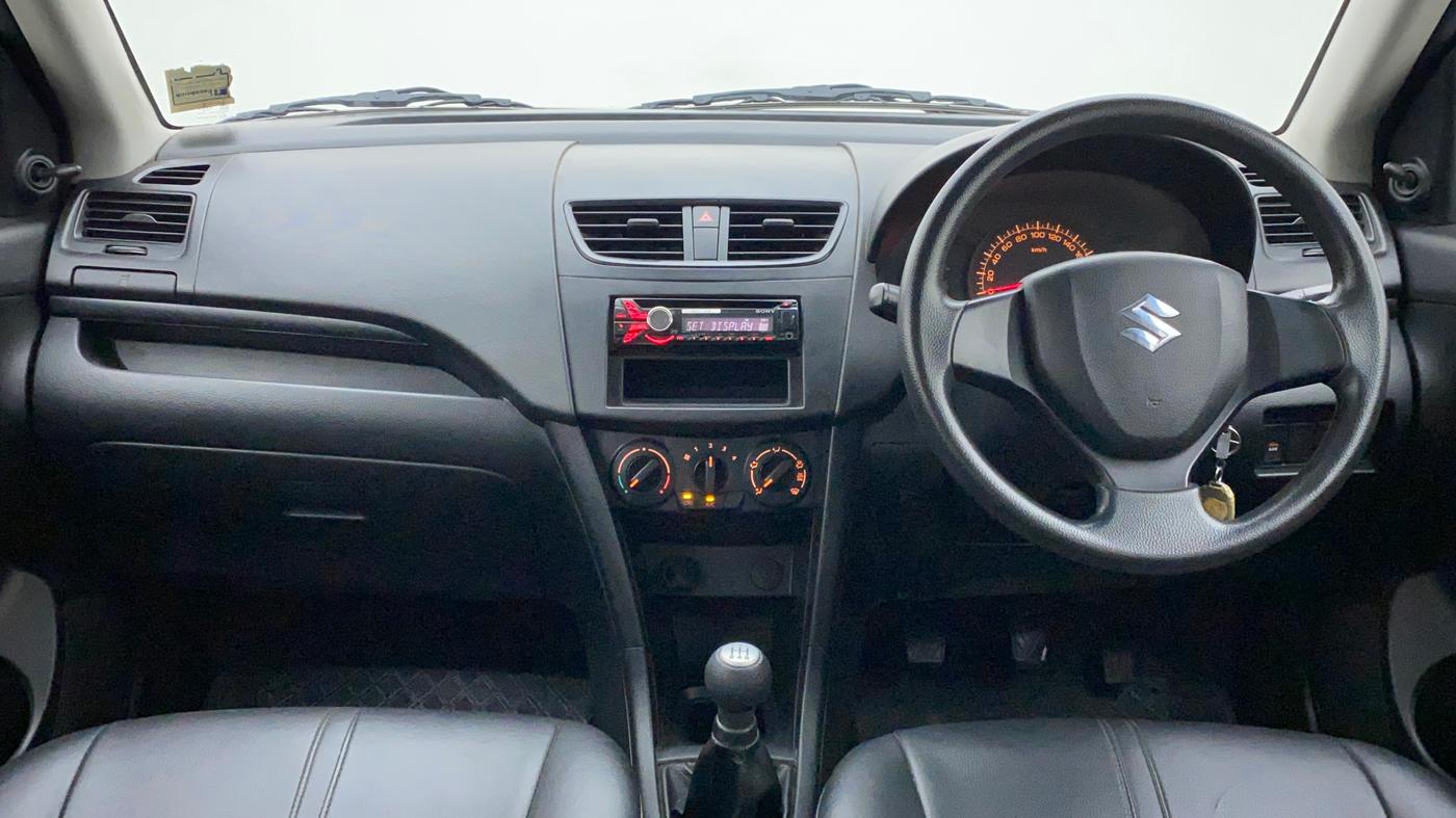2013 Maruti Swift LXI, Petrol, Manual, 56,511 km, Dashboard