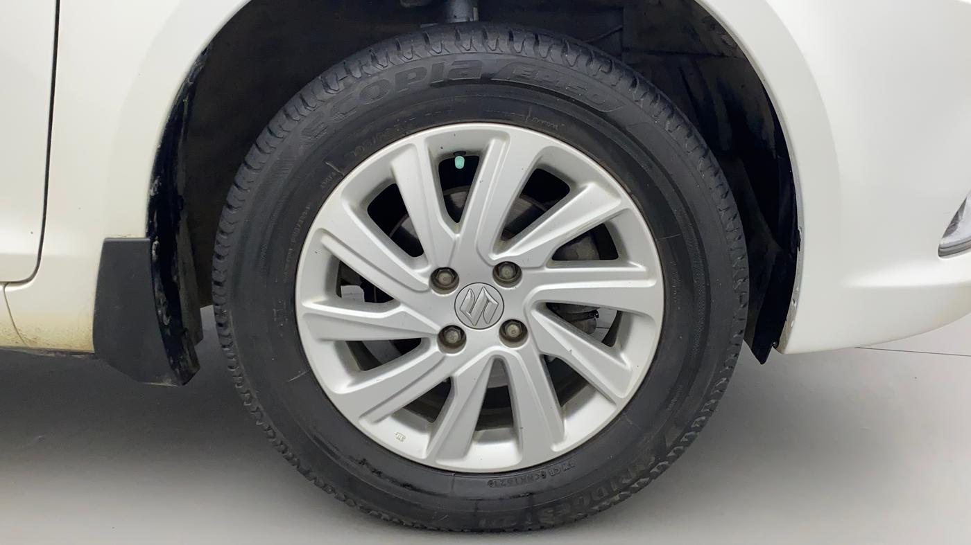 2016 Maruti Swift Dzire ZDI AMT, Diesel, Automatic, 94,069 km, Right Front Wheel