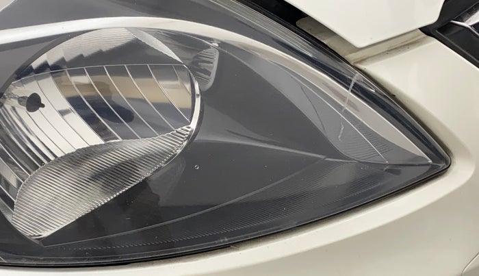 2016 Maruti Swift Dzire ZDI AMT, Diesel, Automatic, 94,069 km, Right headlight - Minor scratches