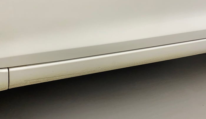 2016 Maruti Swift Dzire ZDI AMT, Diesel, Automatic, 94,069 km, Left running board - Minor scratches