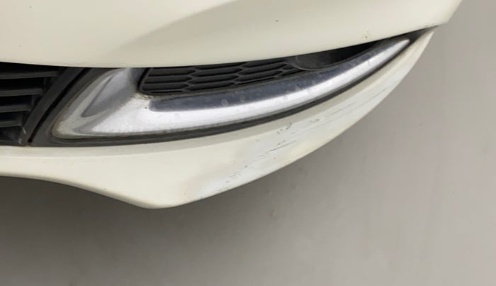 2016 Maruti Swift Dzire ZDI AMT, Diesel, Automatic, 94,069 km, Front bumper - Paint has minor damage