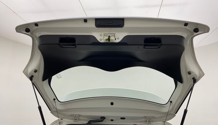 2021 Maruti Swift VXI, Petrol, Manual, 7,908 km, Boot Door Open