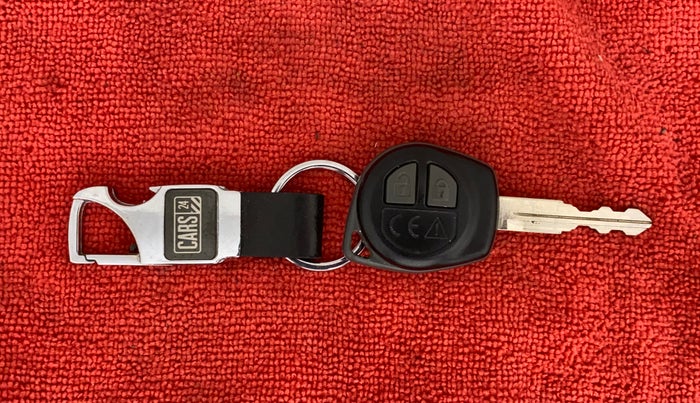 2021 Maruti Swift VXI, Petrol, Manual, 7,908 km, Key Close Up