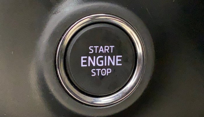 2022 Skoda SLAVIA AMBITION 1.0L TSI AT, Petrol, Automatic, 42,623 km, Keyless Start/ Stop Button