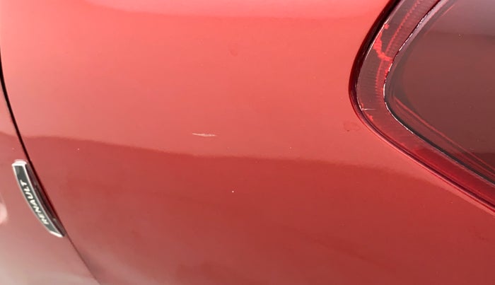 2020 Renault Kwid RXT 1.0 AMT (O), Petrol, Automatic, 18,141 km, Left quarter panel - Minor scratches