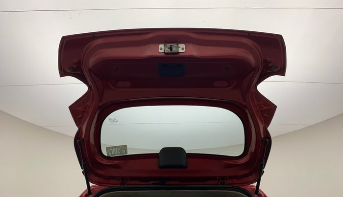 2020 Renault Kwid RXT 1.0 AMT (O), Petrol, Automatic, 18,141 km, Boot Door Open