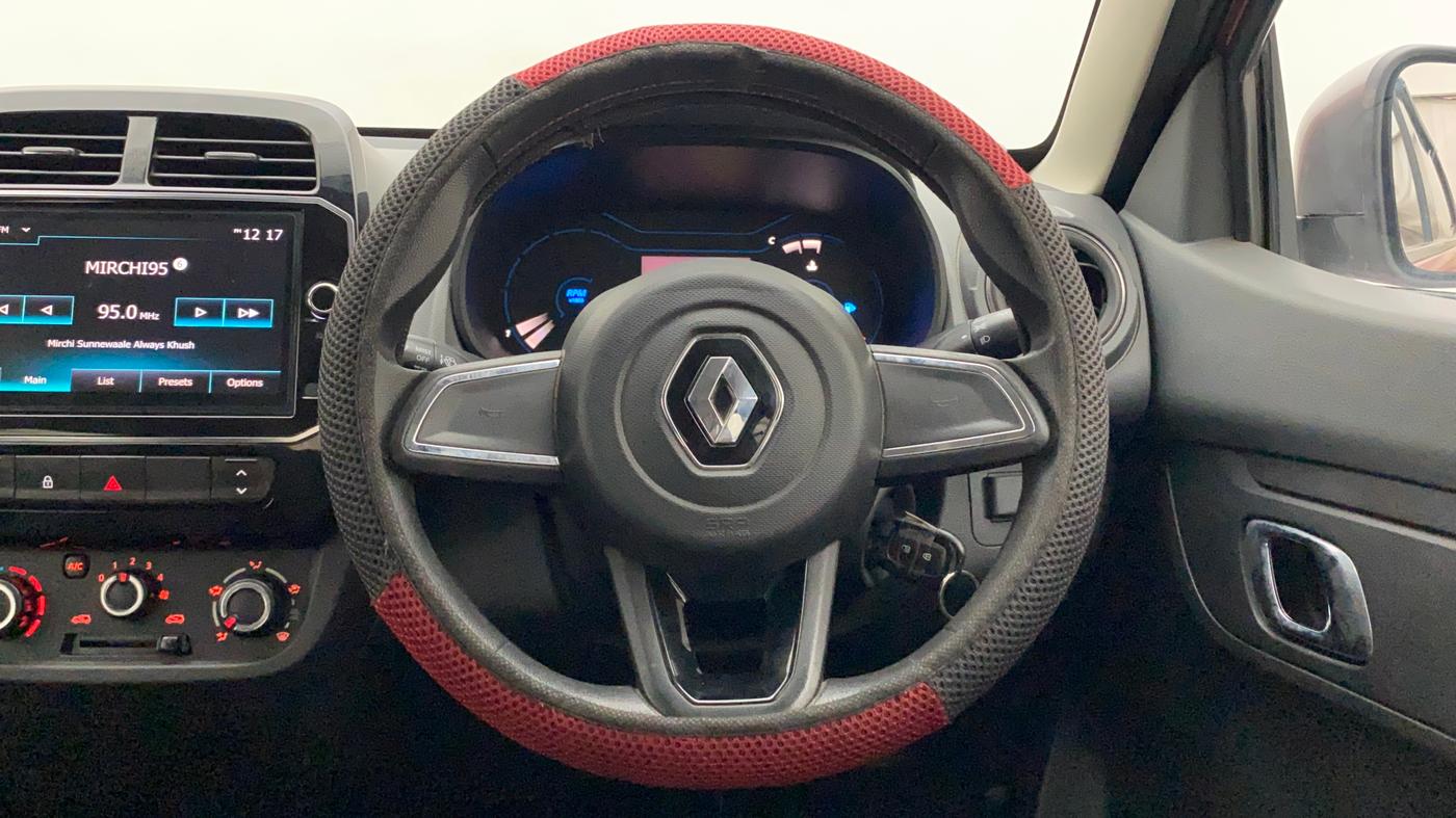 2020 Renault Kwid RXT 1.0 AMT (O), Petrol, Automatic, 18,141 km, Steering Wheel Close Up