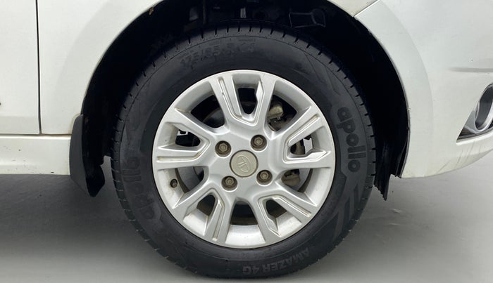 2018 Tata Tiago XZA PETROL, Petrol, Automatic, 67,341 km, Right Front Wheel