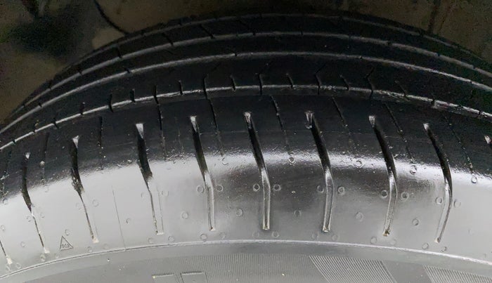 2021 Hyundai Creta S 1.5 PETROL, Petrol, Manual, 21,306 km, Left Front Tyre Tread
