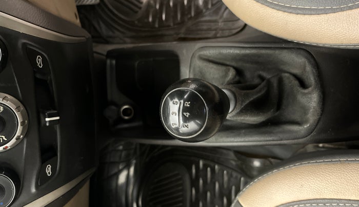 2015 Hyundai Eon ERA +, Petrol, Manual, 58,249 km, Gear Lever