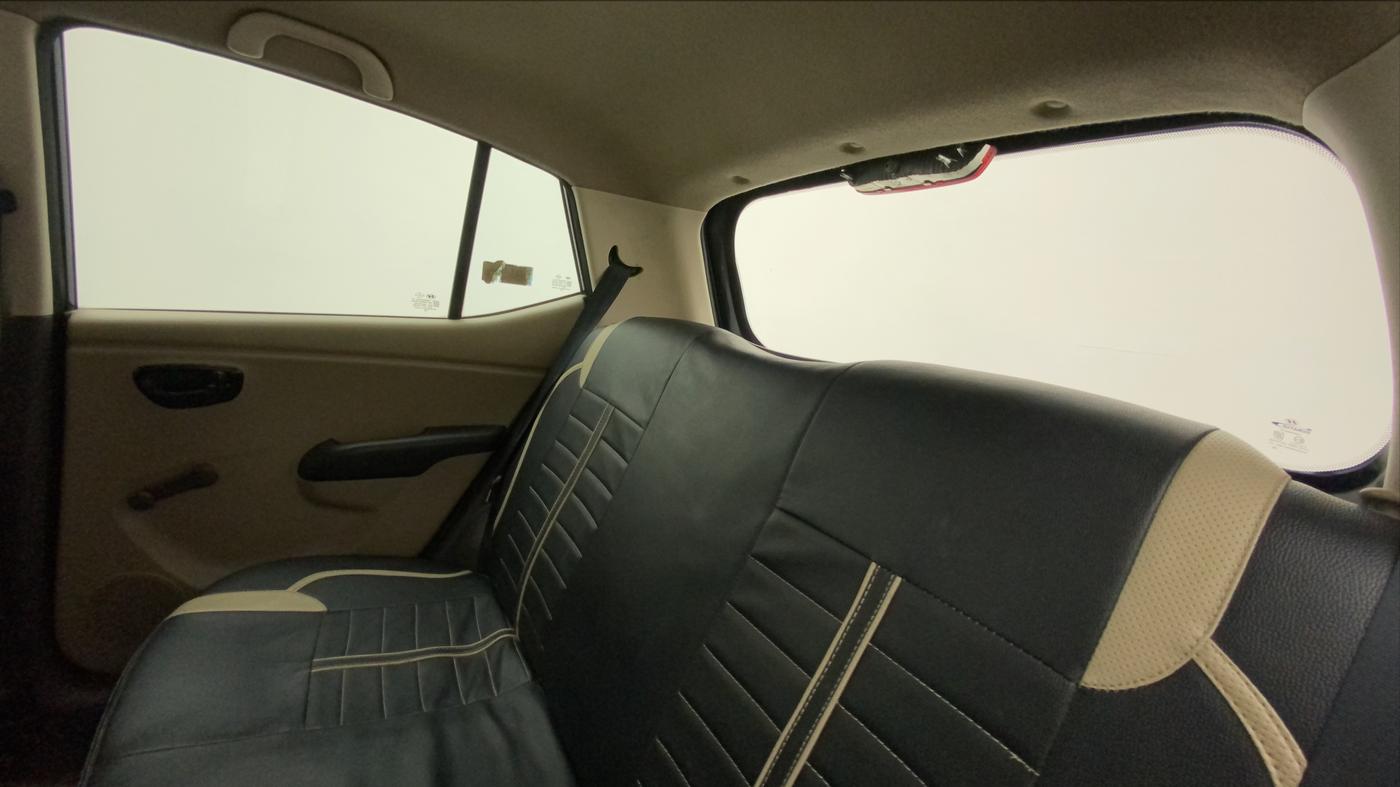 2011 Hyundai i10 ERA 1.1, Petrol, Manual, 38,374 km, Right Side Rear Door Cabin