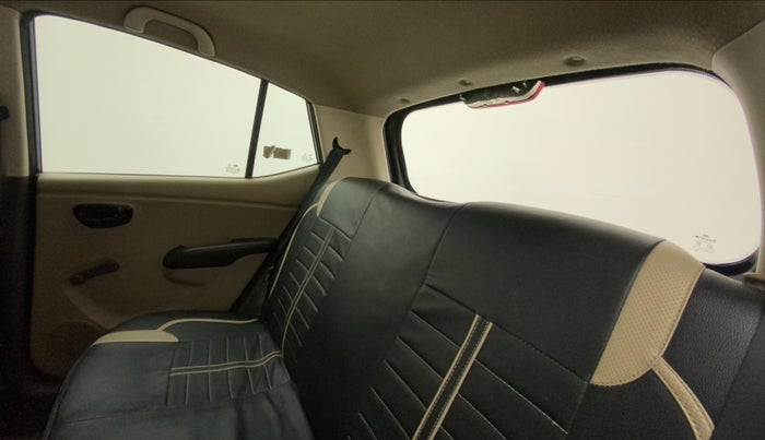 2011 Hyundai i10 ERA 1.1, Petrol, Manual, 38,374 km, Right Side Rear Door Cabin