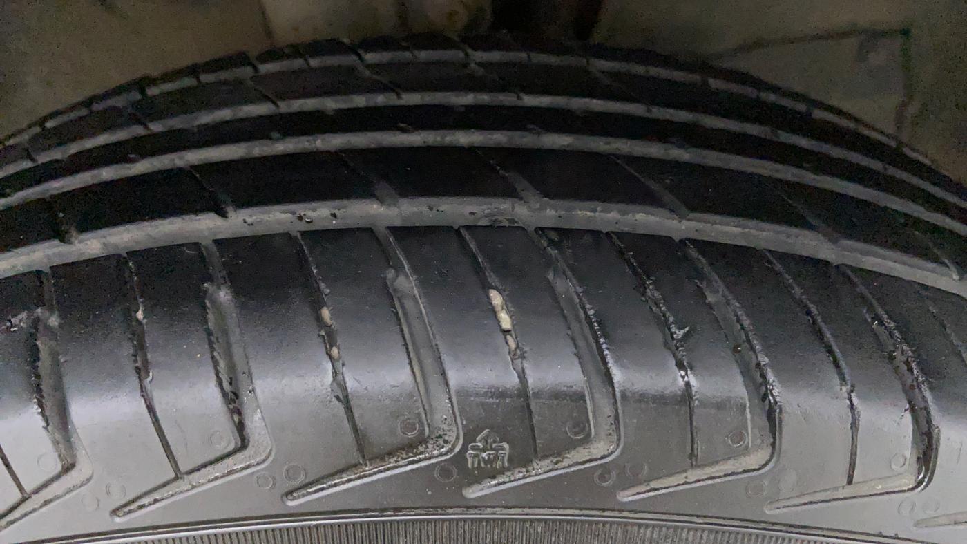 2021 Maruti New Wagon-R LXI CNG 1.0 L, CNG, Manual, 14,184 km, Left Front Tyre Tread