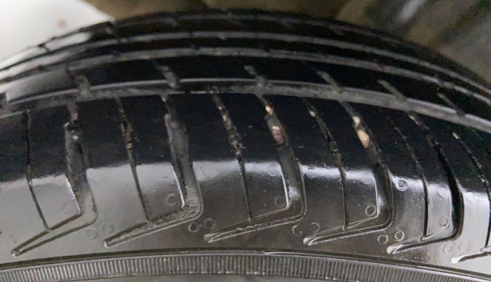 2021 Maruti New Wagon-R LXI CNG 1.0 L, CNG, Manual, 14,184 km, Right Rear Tyre Tread