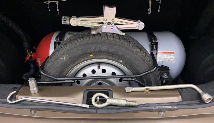 2021 Maruti New Wagon-R LXI CNG 1.0 L, CNG, Manual, 14,184 km, Spare Tyre