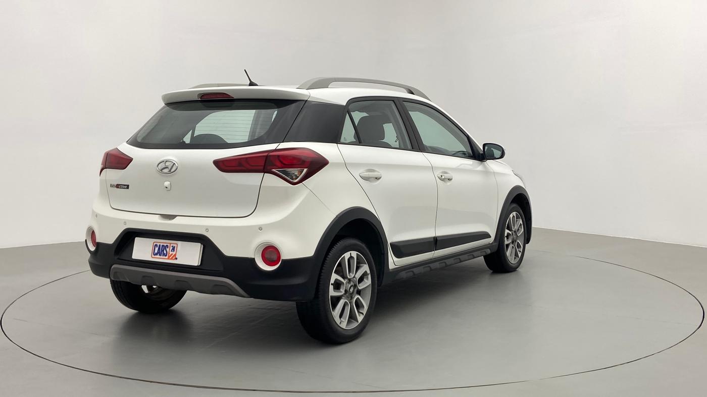 2016 Hyundai i20 Active 1.2 S, Petrol, Manual, 1,36,572 km, Right Back Diagonal