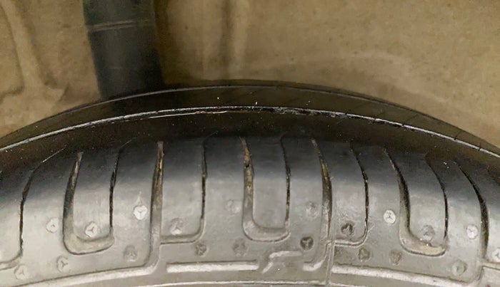 2019 Maruti New Wagon-R LXI CNG (O) 1.0, CNG, Manual, 57,277 km, Right Rear Tyre Tread