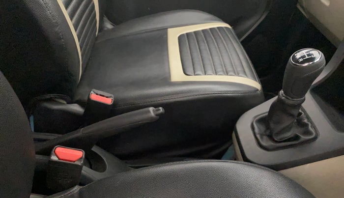 2019 Maruti New Wagon-R LXI CNG (O) 1.0, CNG, Manual, 57,277 km, Gear Lever