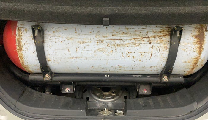 2014 Maruti Wagon R 1.0 LXI CNG, CNG, Manual, 94,053 km, Boot Inside