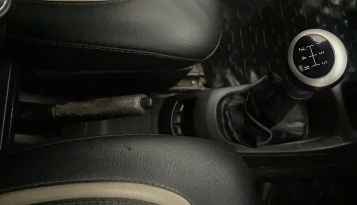 2014 Maruti Wagon R 1.0 LXI CNG, CNG, Manual, 94,053 km, Gear Lever