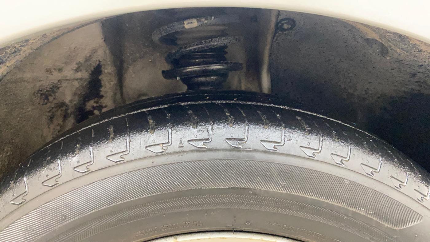 2018 Maruti IGNIS SIGMA 1.2, Petrol, Manual, 95,105 km, Right Front Tyre Tread