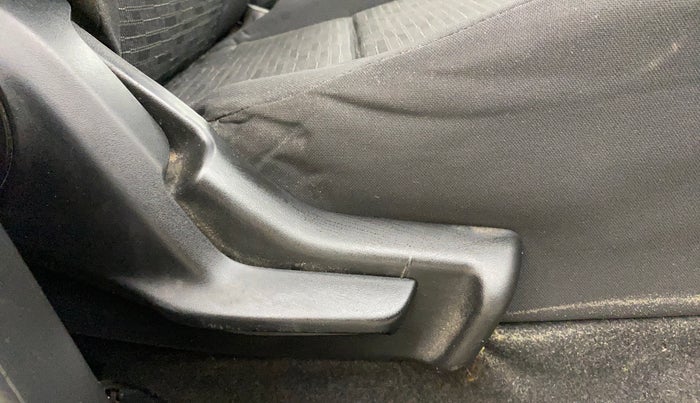 2018 Maruti IGNIS SIGMA 1.2, Petrol, Manual, 95,062 km, Driver Side Adjustment Panel