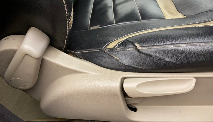 2012 Volkswagen Polo COMFORTLINE 1.2L PETROL, Petrol, Manual, 76,949 km, Driver Side Adjustment Panel